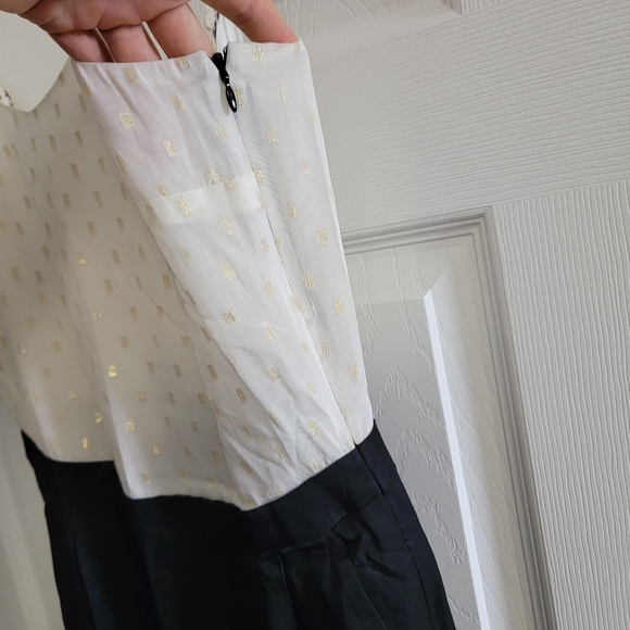 Loft Sleeveless Gold Shimmer Romper, Size 2 - Picture 6 of 11